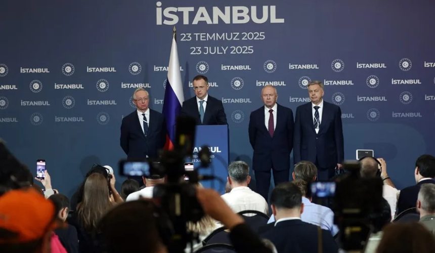 Rusia se muestra dispuesta a reanudar las negociaciones con Ucrania en Estambul