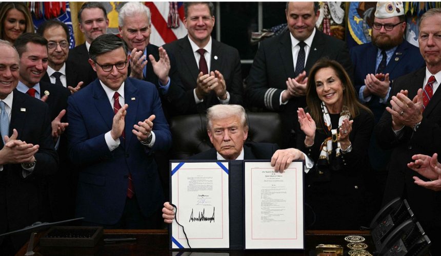 EE.UU. reabre su Gobierno tras 43 días de bloqueo; pone fin al cierre más largo de su historia