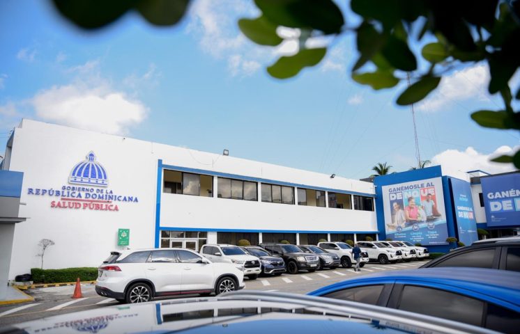 Ministerio de Salud reporta reducción del 80% de casos de dengue; se mantiene en cero muertes por la enfermedad