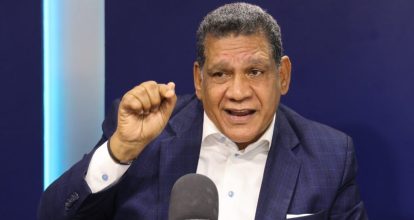 Rubén Maldonado denuncia estafa eléctrica del PRM y convoca marcha el 30 de noviembre