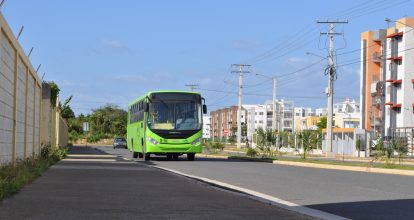 OMSA dice que no hay personas heridas tras incendiarse autobús en el Distrito Nacional