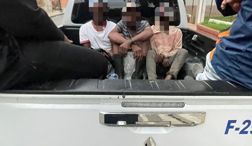 Detienen a unos 1,274 indocumentados en diferentes operativos y deportan a 887