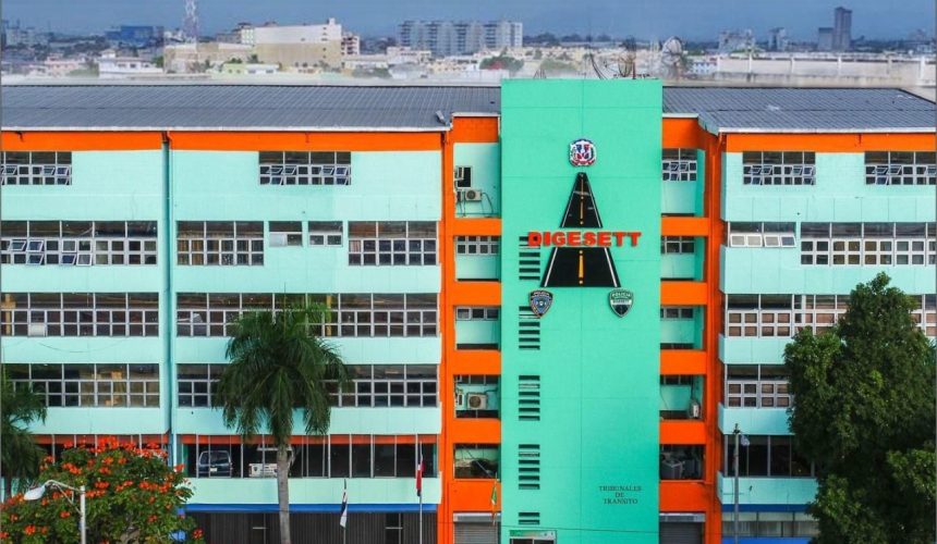 Digesett sustituye agente involucrado en incidente con conductor de patana en Brisas del Este