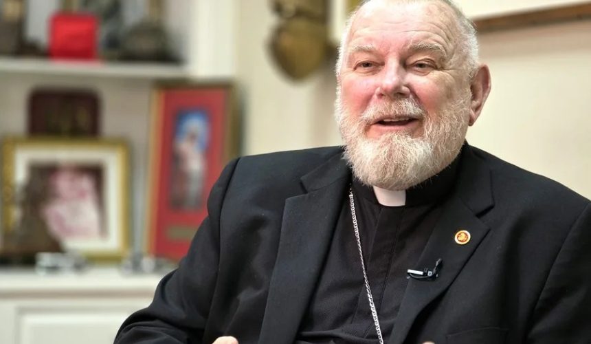 Arzobispo de Miami pide a la Iglesia «más presión» a políticos para defender a los migrantes