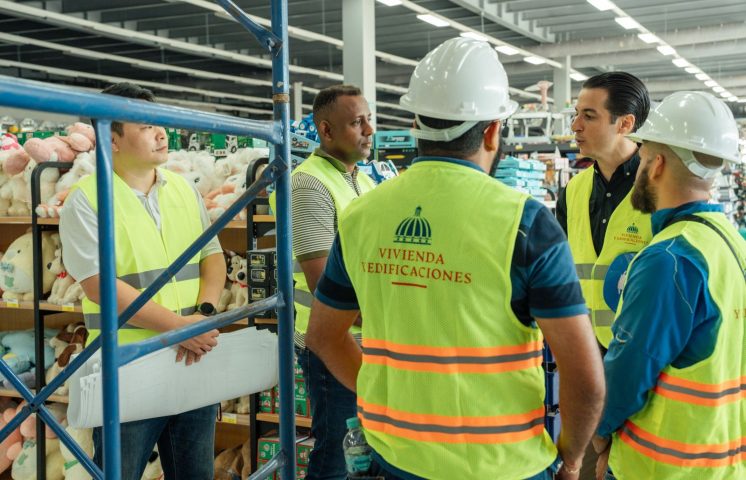 MIVED emite certificación de apertura a tienda Dulce Hogar tras cumplir con requisitos