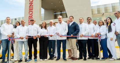 Presidente Abinader y Ministro Bonilla inauguranHospital Regional Universitario Dr. Ángel María Gatón de San Francisco de Macorís