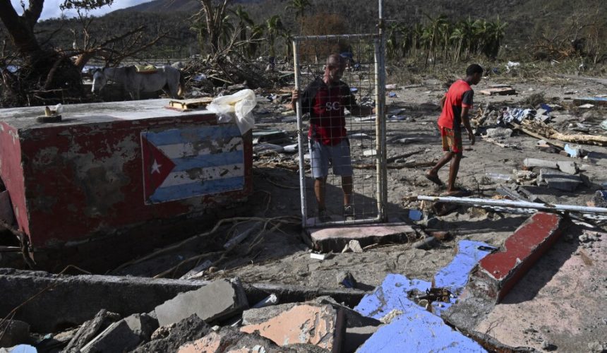 Gobierno cubano reporta más de 45 mil viviendas afectadas tras paso del huracán Melissa
