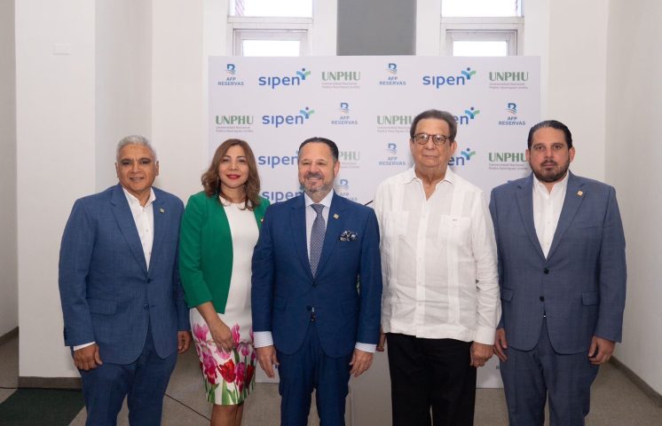 UNPHU, AFP Reservas y Sipen concluyen diplomado RITA