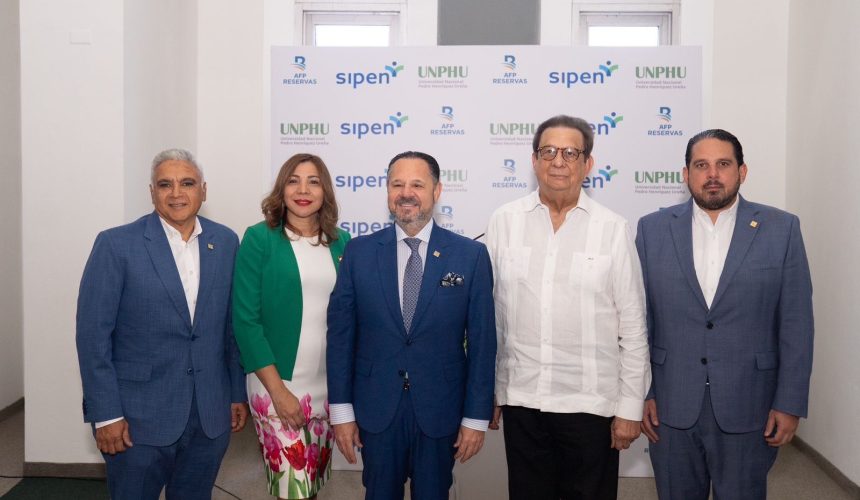 UNPHU, AFP Reservas y Sipen concluyen diplomado RITA