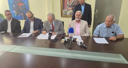 FP exige a Medio Ambiente aclarar licencias emitidas para permisos ambientales 