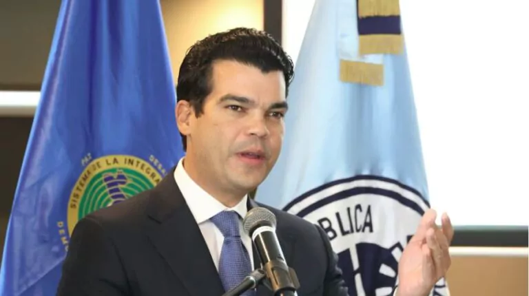 Wellington Arnaud dice actuación de Abinader en caso SeNaSa marca precedente histórico contra la corrupción