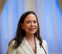 María Corina Machado reaparece en Noruega y confirma apoyo de EE.UU. para llegar a Oslo