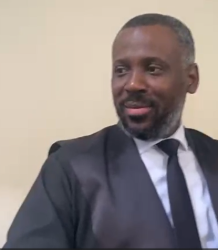 Wilson Camacho acude al tribunal para audiencia de medida de coerción por el caso SeNaSa