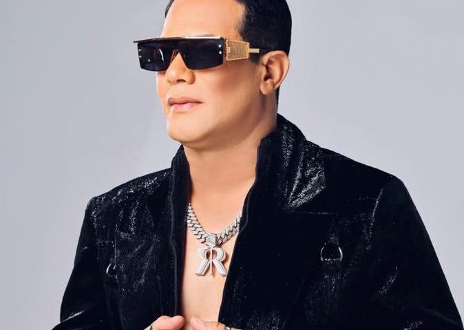 Raulín Rodríguez listo para su “Christmas Concert” en Blue Mall