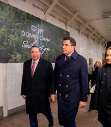 Turismo llena de color y sabor dominicano Grand Central de NY.