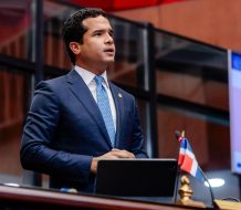 Omar Fernández cuestiona Presupuesto 2026 por baja inversión pública