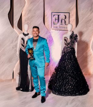 Diseñador Eddy Rambaldy presenta su colección 2025 en los Premios Fashion Top Models Internacional