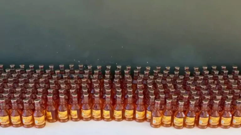 Incautan 288 unidades de ron ilícito en Loma de Cabrera