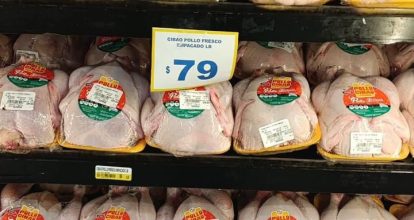 El precio del pollo se sitúa en RD$79 la libra en supermercados durante la temporada navideña, según industria avícola