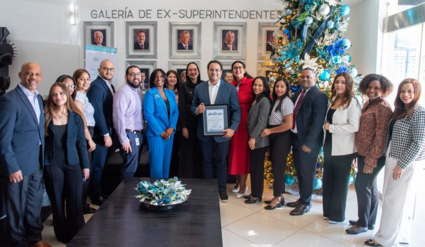 Certificaciones ISO posicionan a la Superintendencia de Electricidad como referente nacional en calidad, cumplimiento y lucha contra el soborno