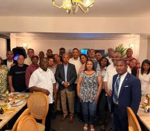 Sector externo de Dío Astacio celebra desayuno navideño con líderes políticos en Santo Domingo Este