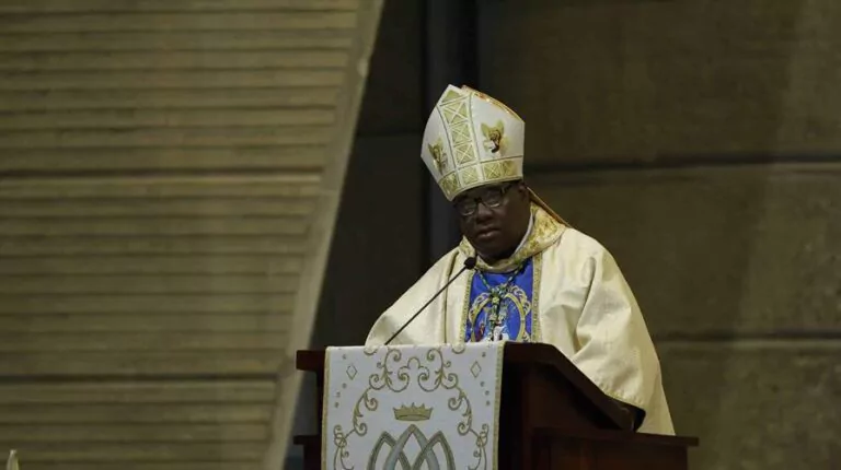 Obispo Jesús Castro Marte llama a vivir la Navidad desde la fe y los valores nacionales