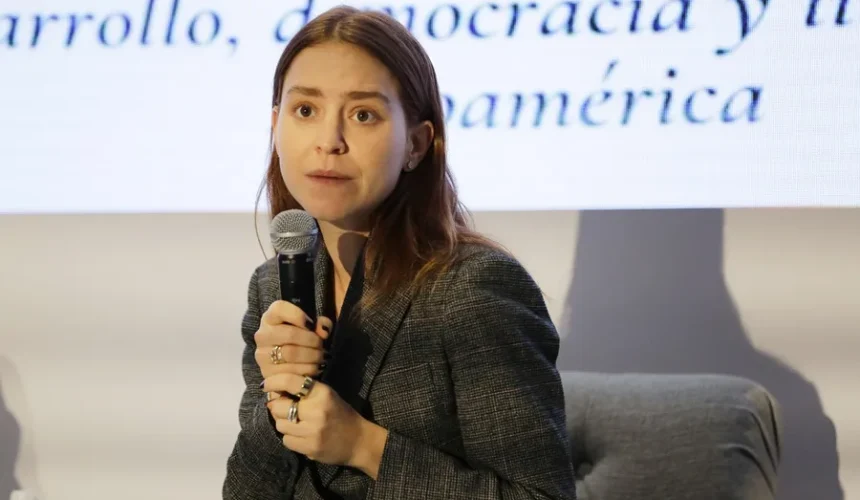 La hija de María Corina Machado dice que es consciente de que su madre correrá peligro al volver a Venezuela