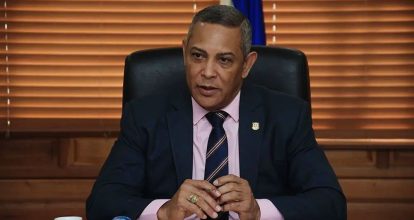 Reconocen a Franklin Romero como senador destacado en 2025