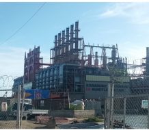 Medio Ambiente investiga denuncia de contaminación cerca de barcazas en Azua