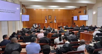 Defensa de Gonzalo Castillo pide al tribunal anular acusación del MP por someterse fuera del plazo