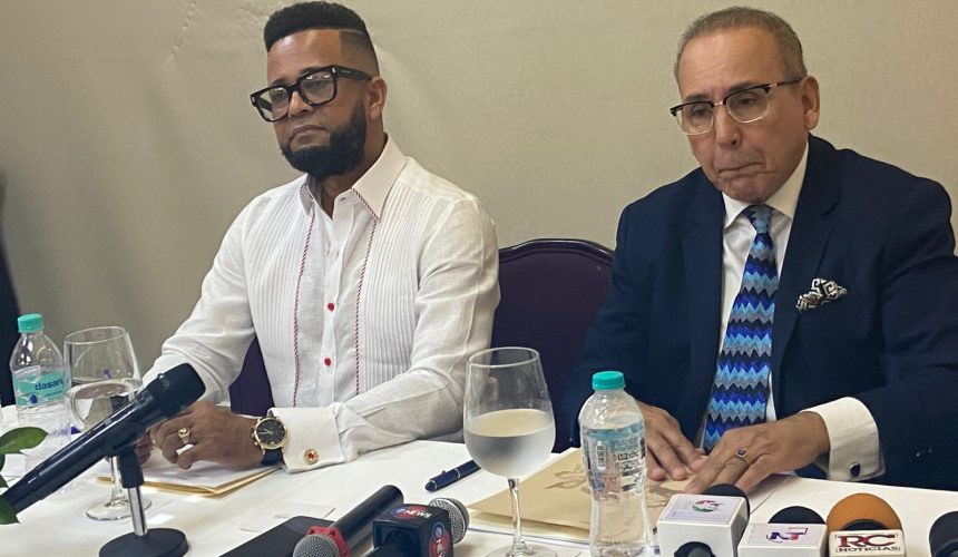 Defensa de Anthony Santos afirma paternidad de hijo con la Dra. Carmen Taveras