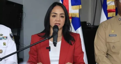 FBI y Embajada de EE. UU. refuerzan la búsqueda de Brianna Genao con unidades caninas