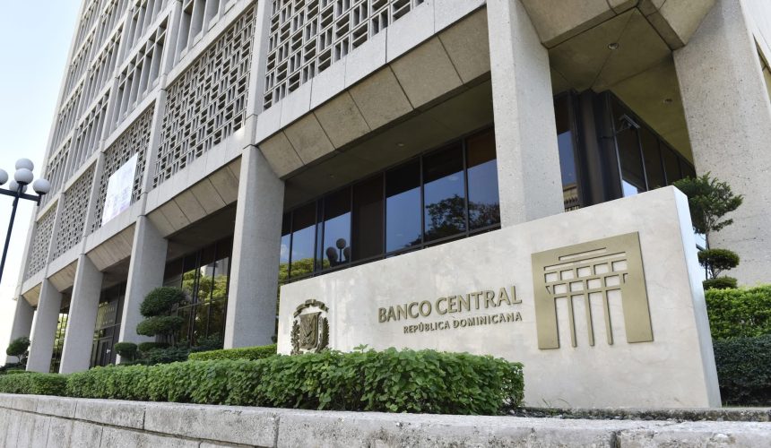 Banco Central proyecta economía de RD crecerá 4.0 % este año