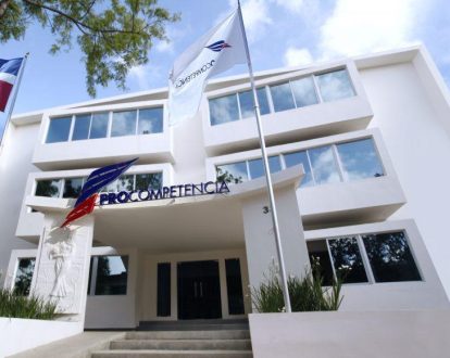 ProCompetencia investiga a tres empresas por licitación del INABIE