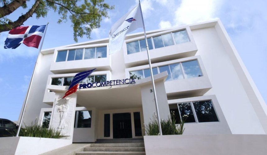 ProCompetencia investiga a tres empresas por licitación del INABIE