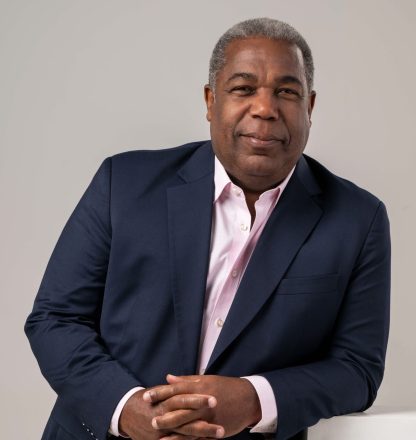 El precio de la democracia: Por Tony Peña Guaba