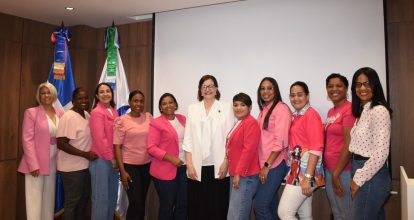 CNSS conmemora el Día Internacional de la Mujer reconociendo el compromiso de sus colaboradoras.