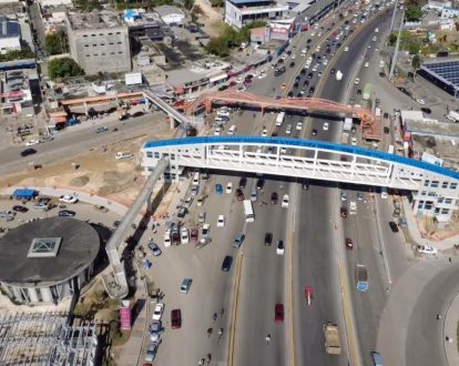 Anuncian desvío por retiro del viejo puente peatonal en el Kilómetro 9