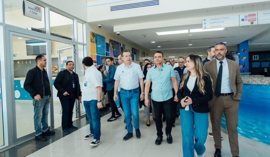 Ministro Ito Bisonó supervisa áreas clave de la Ciudad de la Salud para fortalecer su equipamiento