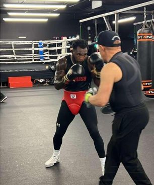 Carlos “El Caballo Bronco” se enfrentará al estadounidense Austin Williams en busca de vengar la derrota del equipo dominicano en el Clásico Mundial de Béisbol