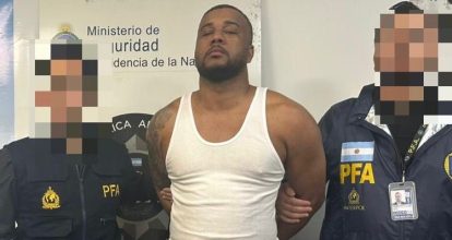 Se entrega presunto autor de asalto contra hermano del periodista Ramón Tolentino en Villa Mella