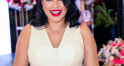 Dra. Tammy Toribio participa en el panel “Mujer de Pie”, celebrado en el Atrio Central de Downtown Center