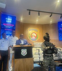 Golpe al narcotráfico: incautan 261 paquetes de presunta cocaína ocultos en costas de Baní