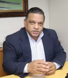 Mario Díaz llama a la prudencia en Semana Santa y pide diálogo con Gobierno por crisis del transporte