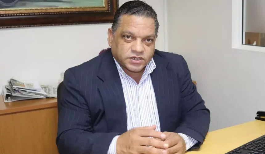 Mario Díaz llama a la prudencia en Semana Santa y pide diálogo con Gobierno por crisis del transporte