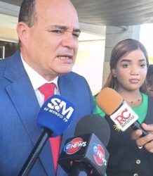 Surun Hernández denuncia exclusión de empresario clave en desfalco de SeNaSa
