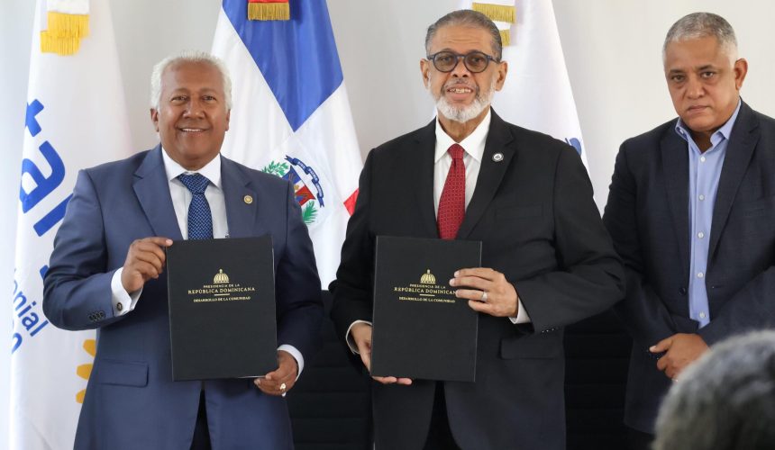 DGDC y Club Rotary Santo Domingo Colonial se unen para impulsar el desarrollo comunitario