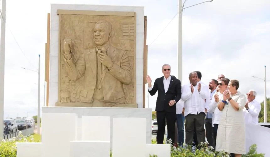 Avenida Ecológica pasa a llamarse José Francisco Peña Gómez
