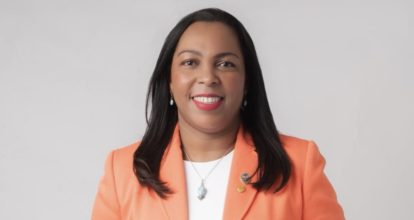 Vicedecana Maribel Lorenzo felicita a la Facultad de Ciencias Económicas y Sociales en su 70 aniversario