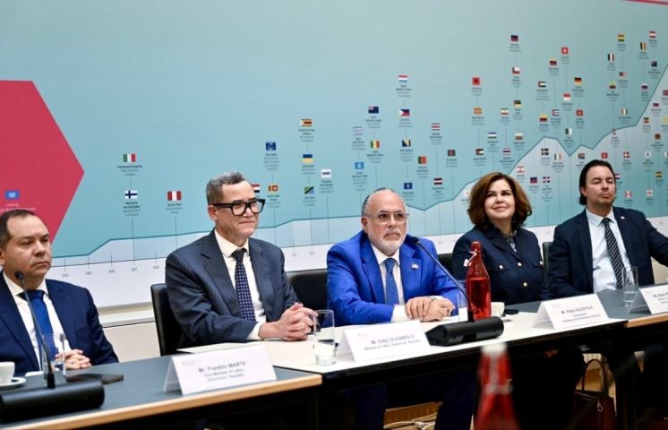 Ministro Trabajo informa República Dominicana y Suiza preparan acuerdo de seguridad social